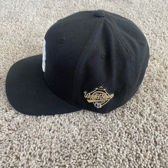 NEW San Francisco Giants SnapBack Hat - Picture 3 of 6